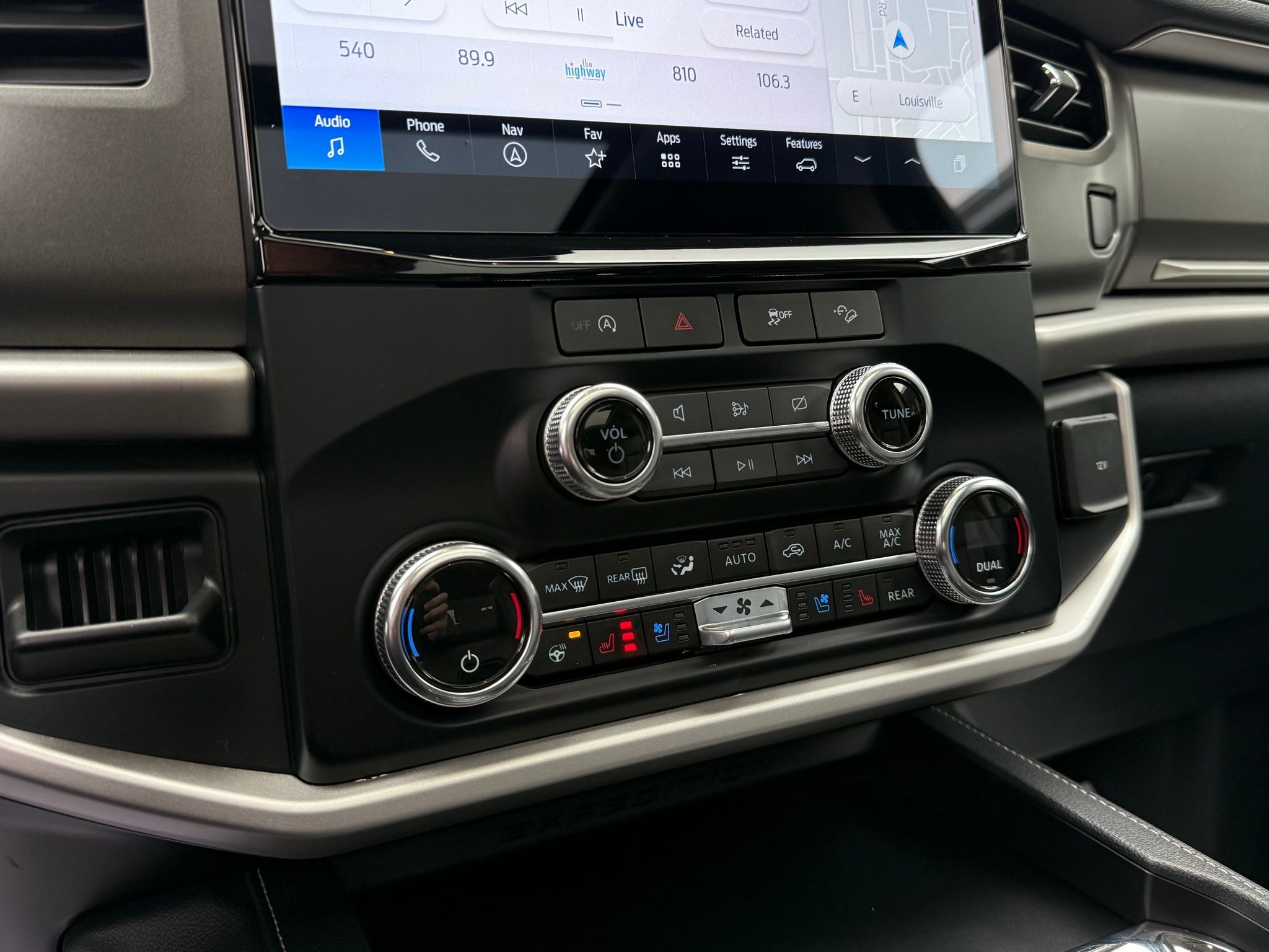 Ford Expedition  2023