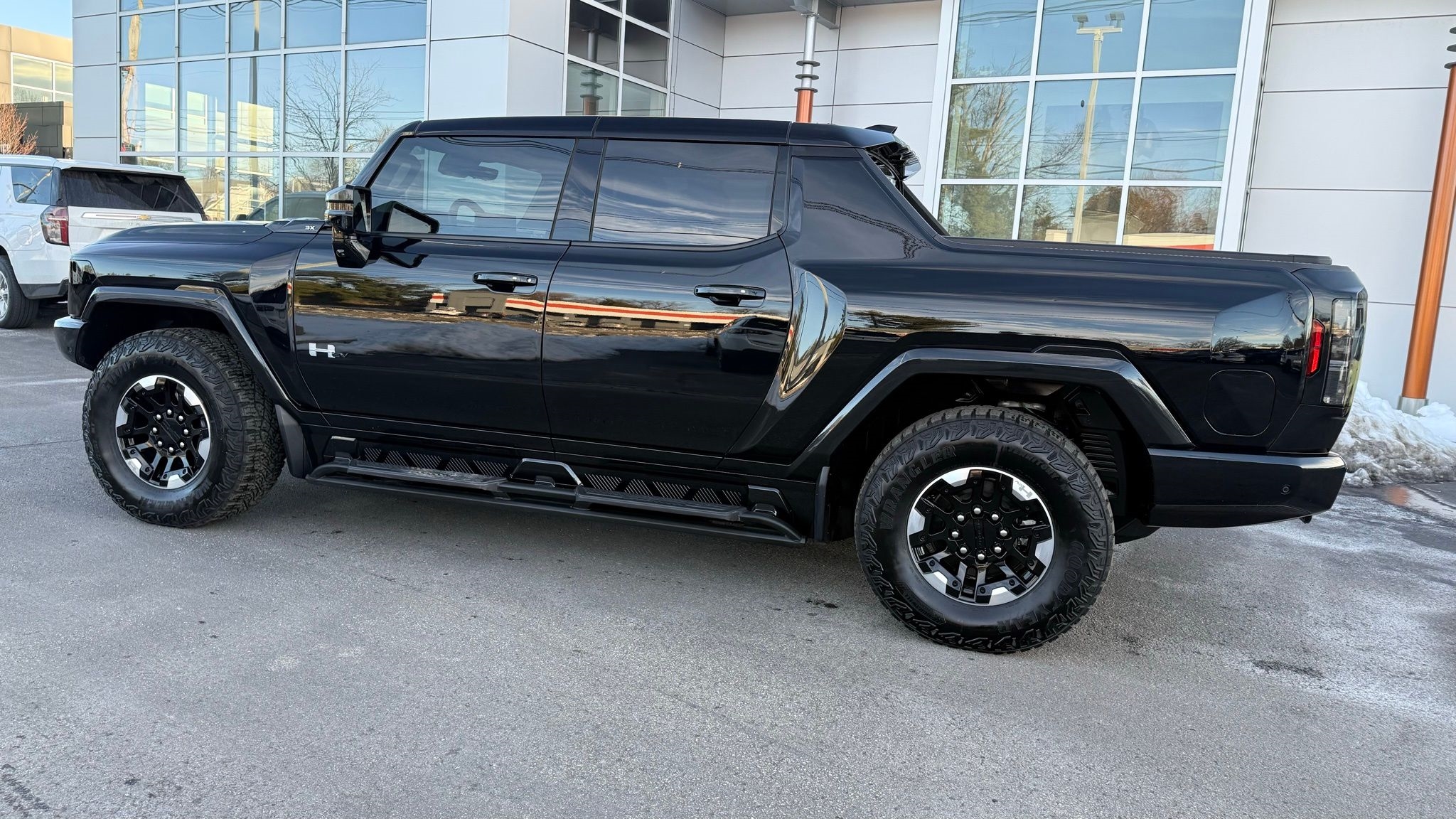 GMC HUMMER EV  2024