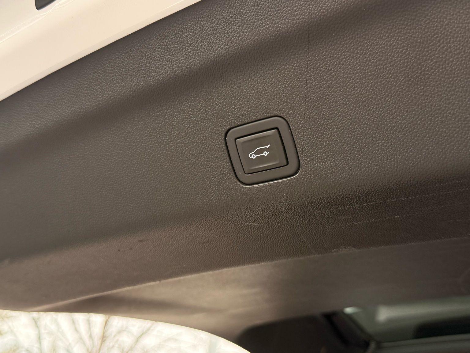 Chevrolet Tahoe  2023