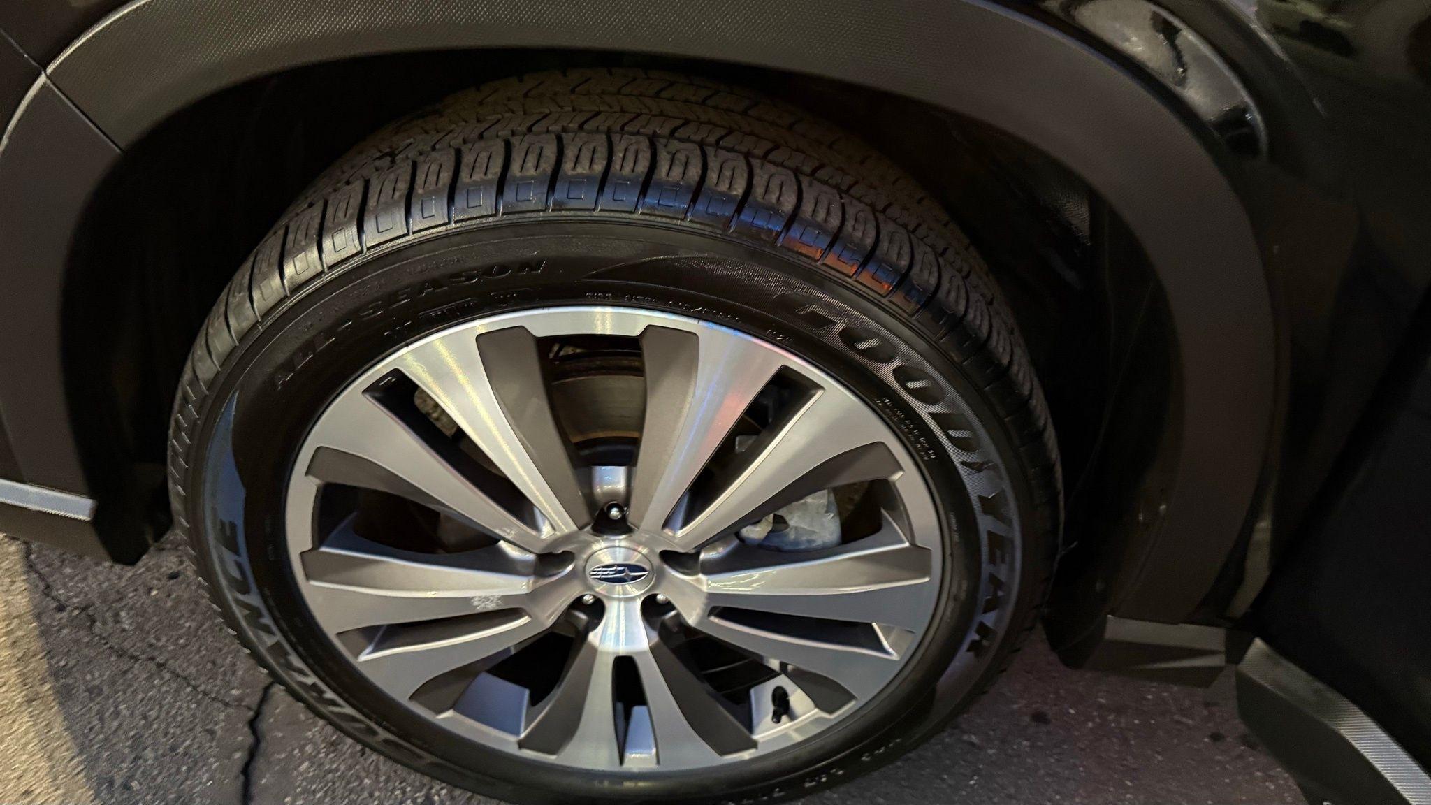 Subaru Ascent  2020