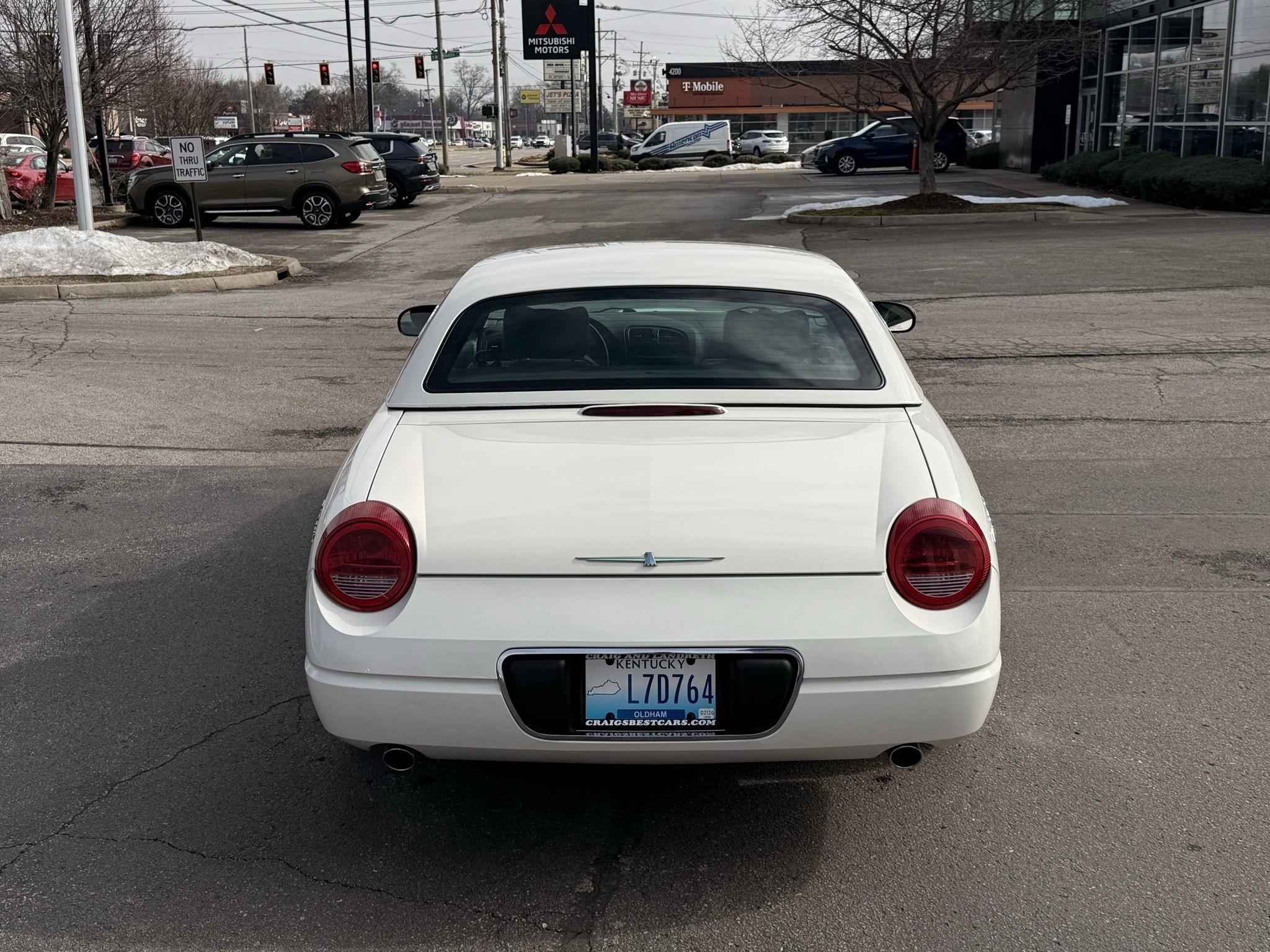 Ford Thunderbird  2002