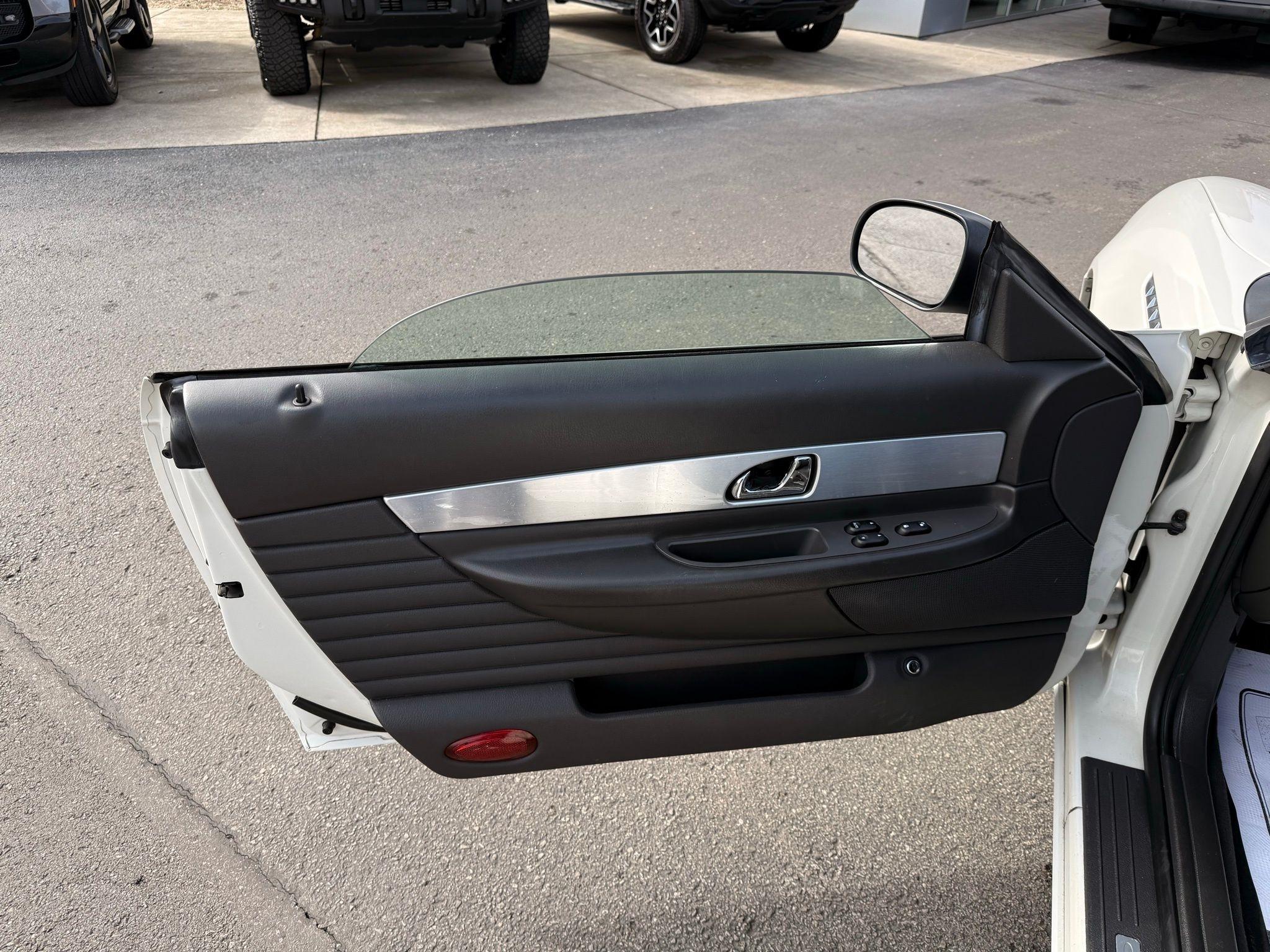 Ford Thunderbird  2002