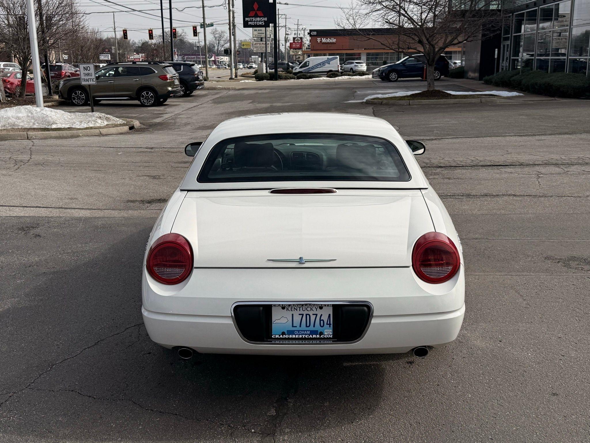 Ford Thunderbird  2002