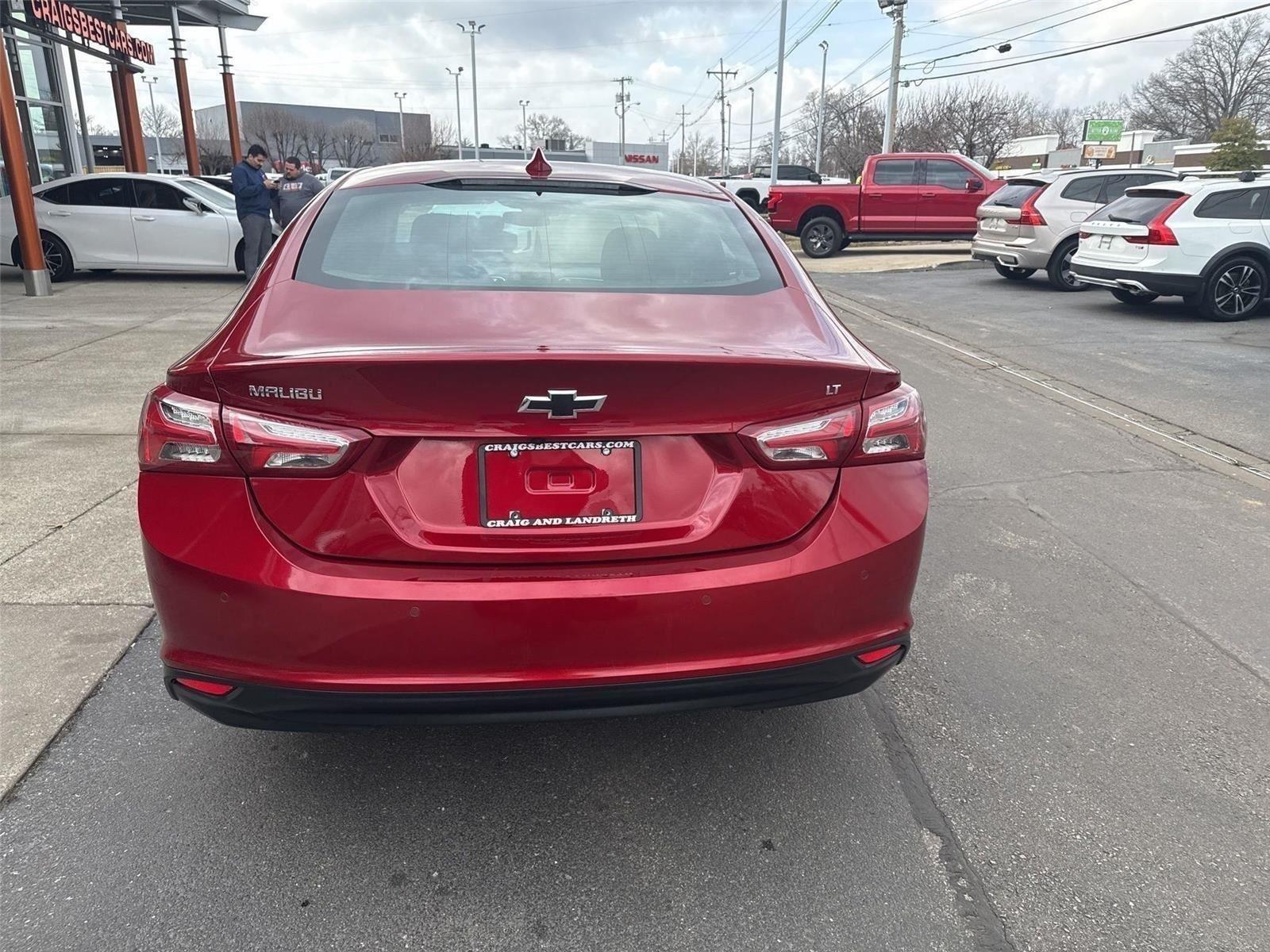 Chevrolet Malibu  2021
