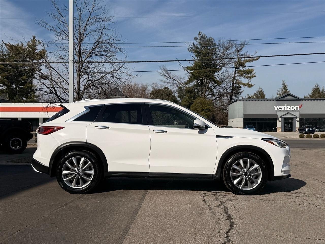 Infiniti QX50  2021