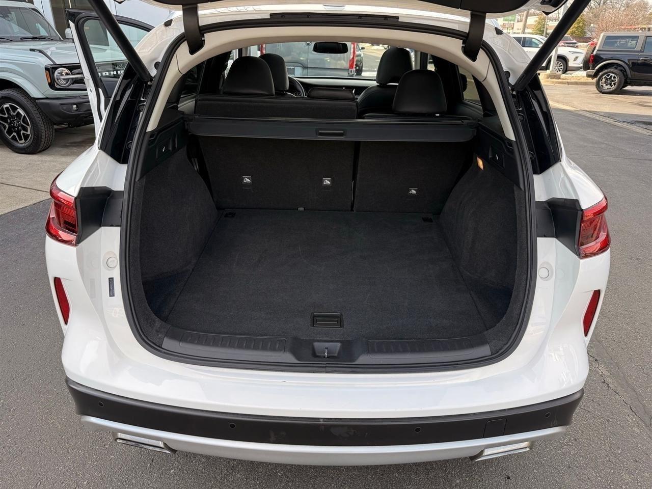 Infiniti QX50  2021