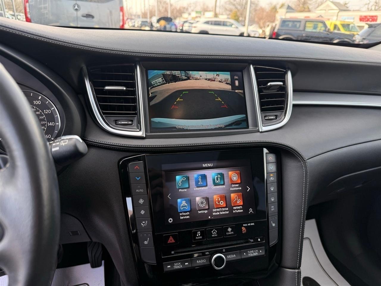 Infiniti QX50  2021