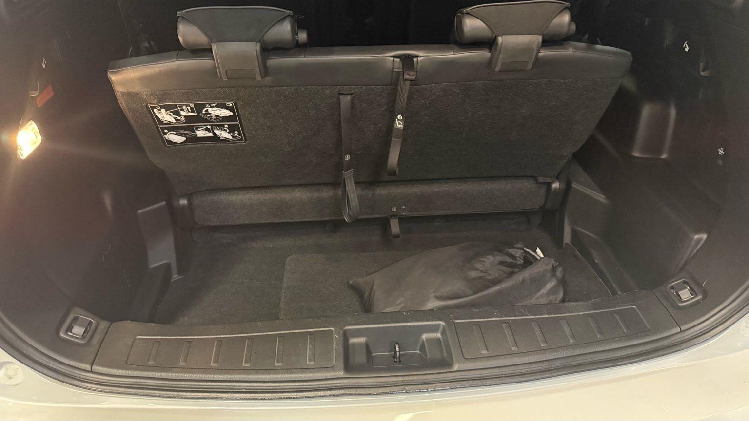 Mitsubishi Outlander PHEV  2024