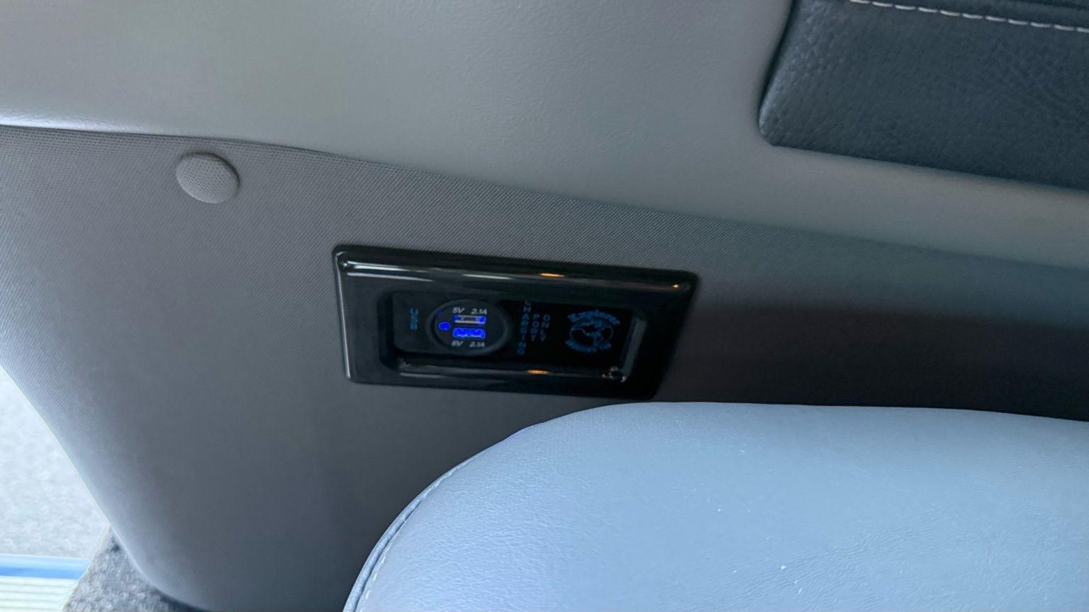 Chevrolet Express  2023