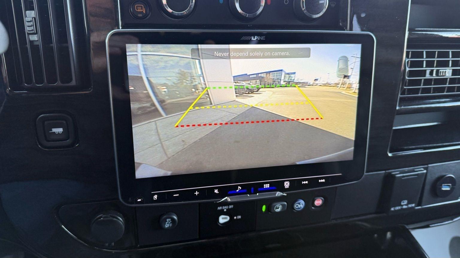 Chevrolet Express  2023