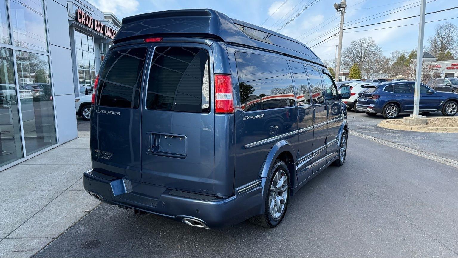 Chevrolet Express  2023