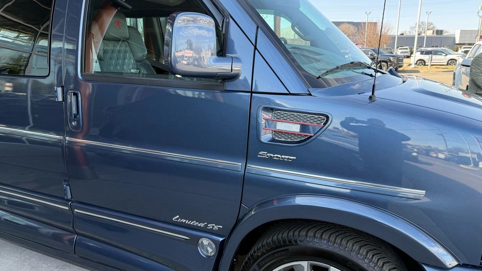 Chevrolet Express  2023