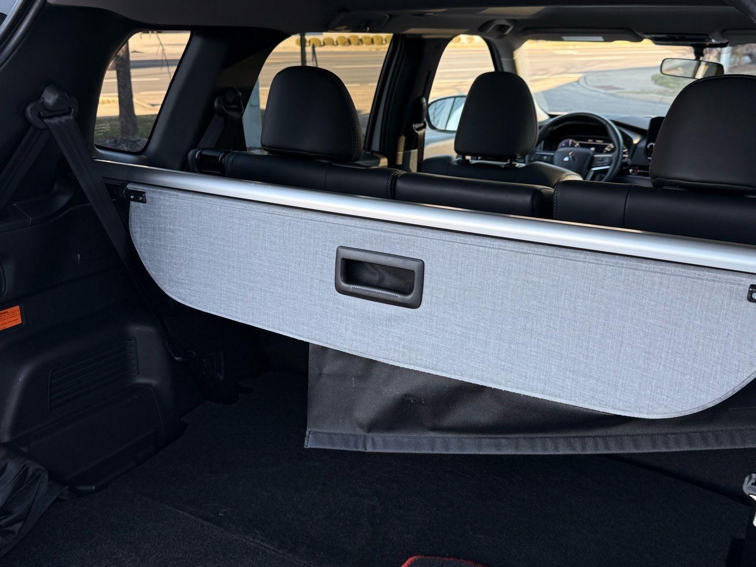 Mitsubishi Outlander PHEV  2024