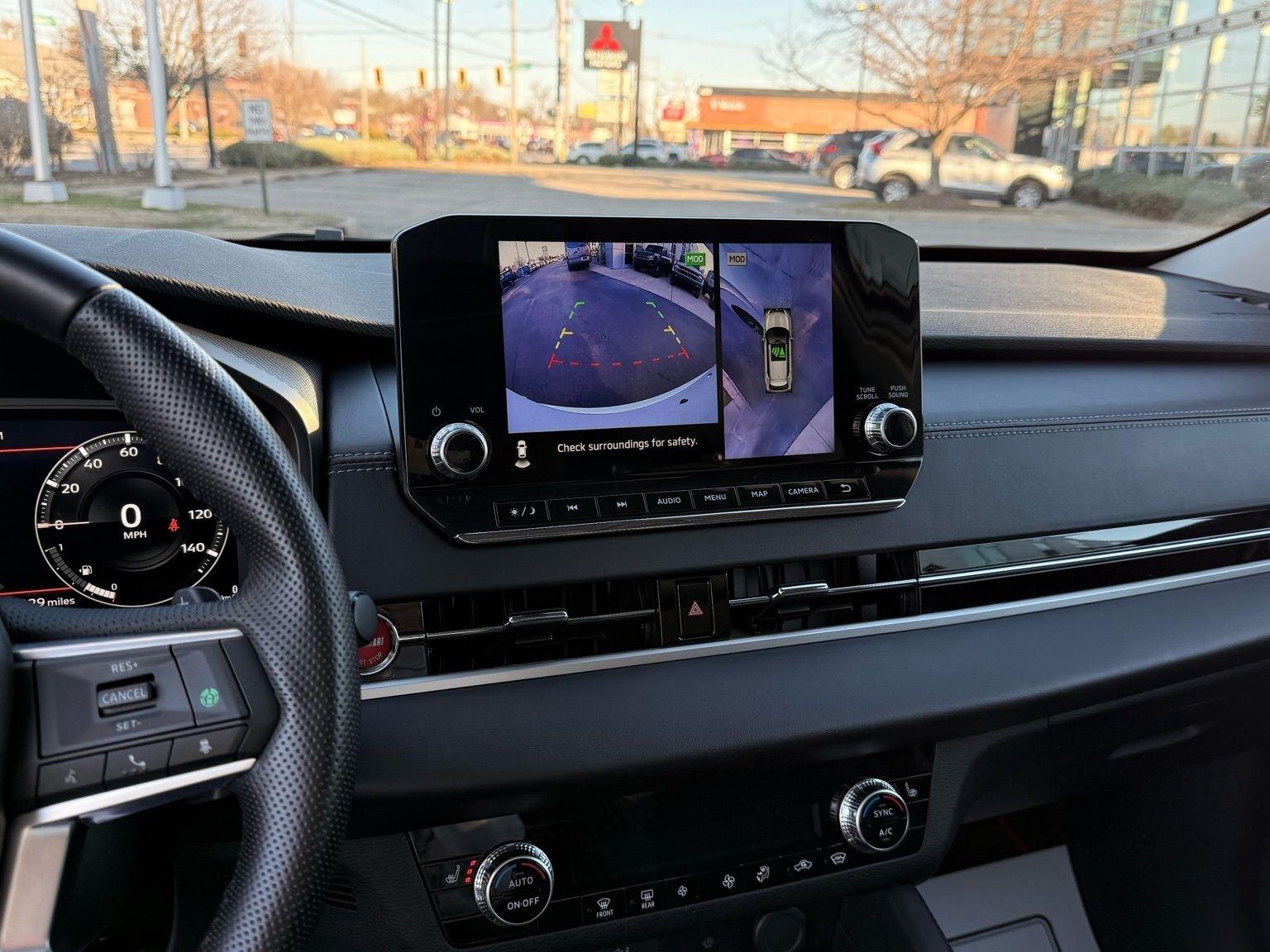 Mitsubishi Outlander PHEV  2024