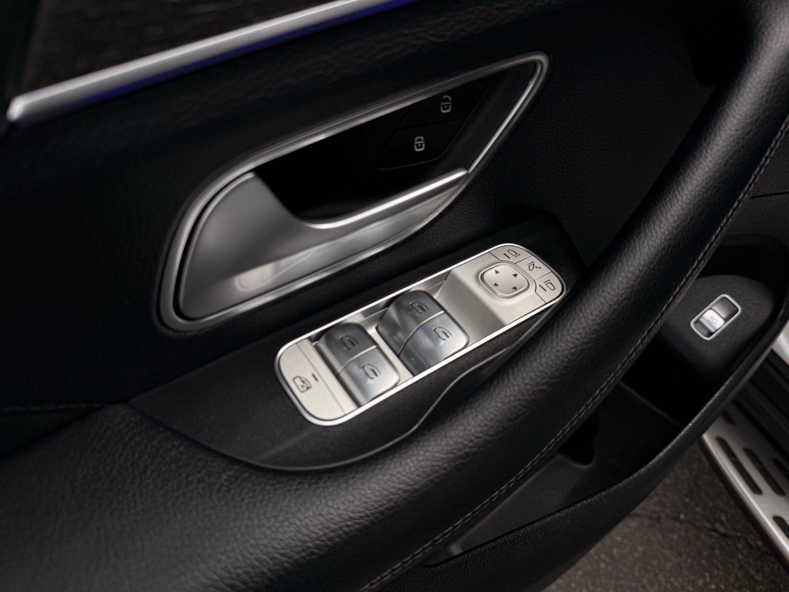 Mercedes-Benz GLE  2020