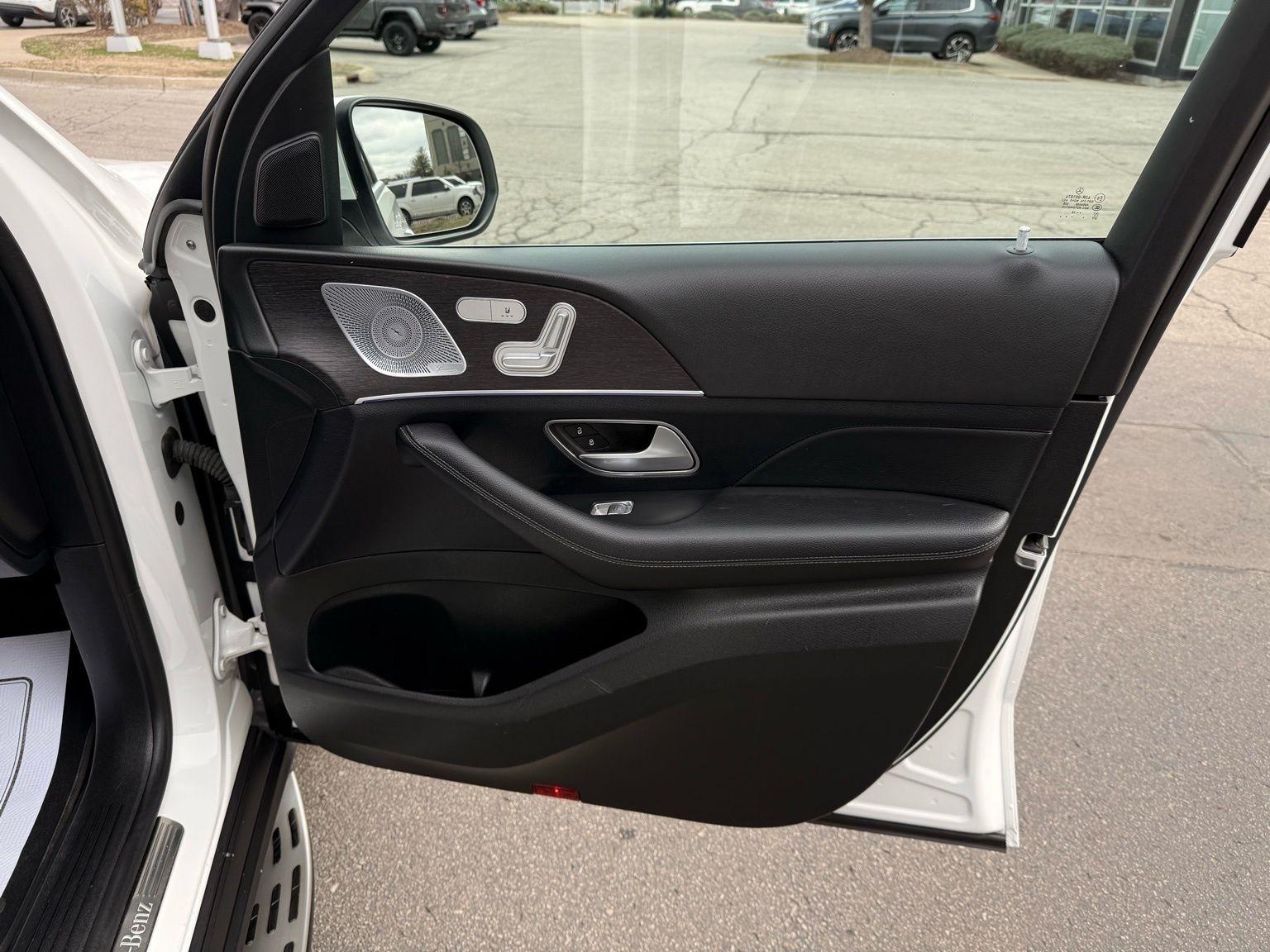 Mercedes-Benz GLE  2020