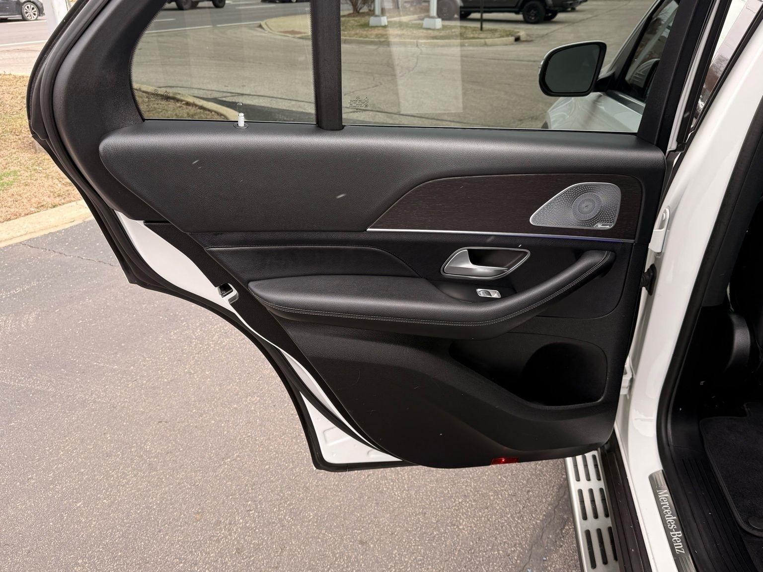 Mercedes-Benz GLE  2020