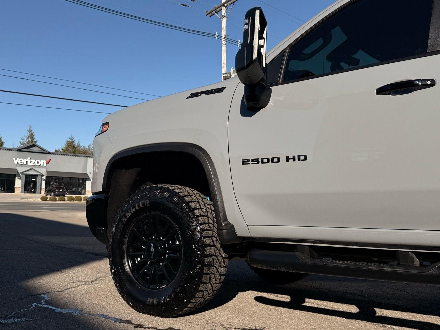 Chevrolet Silverado 2500HD  2024