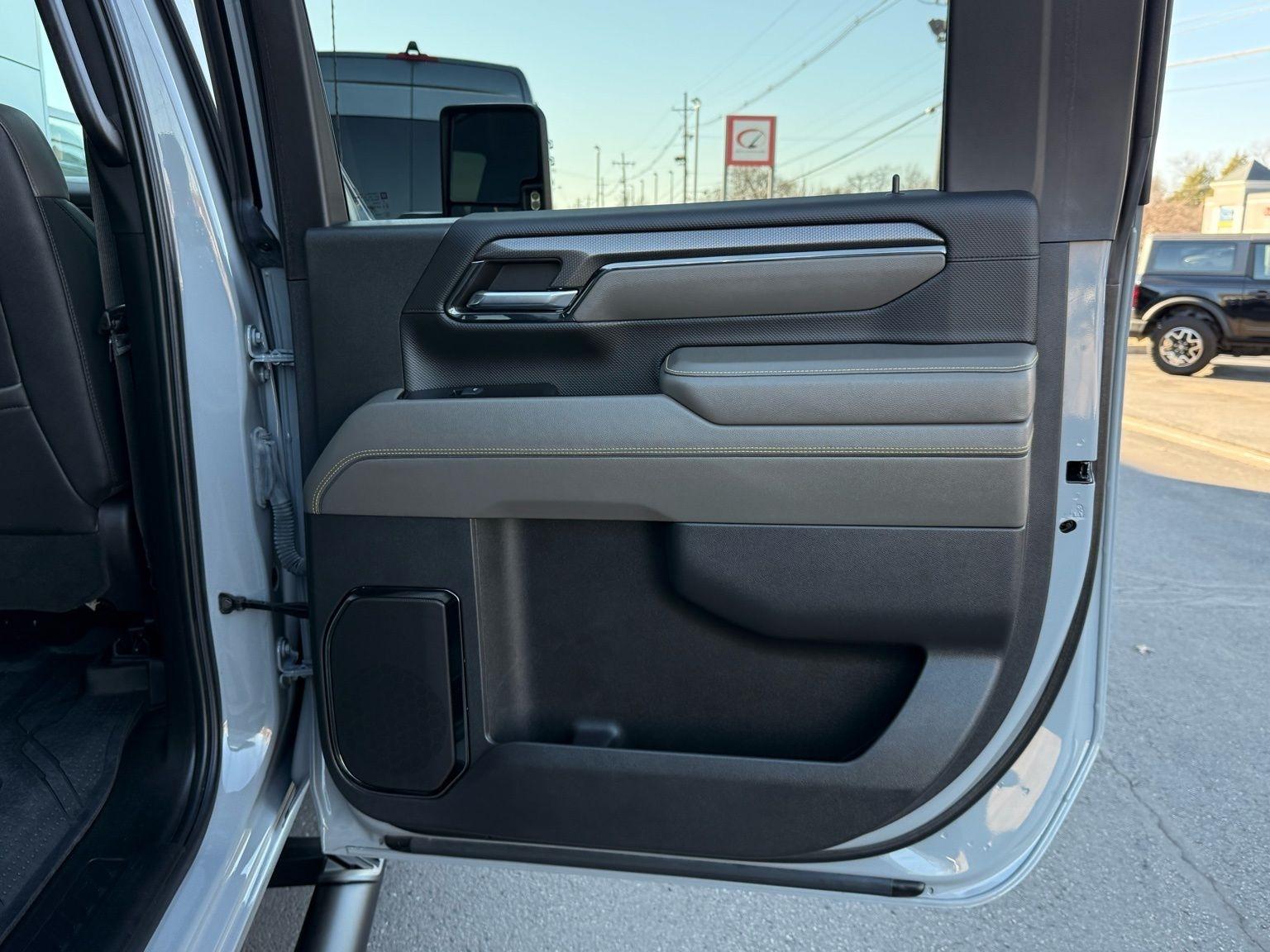 Chevrolet Silverado 2500HD  2024