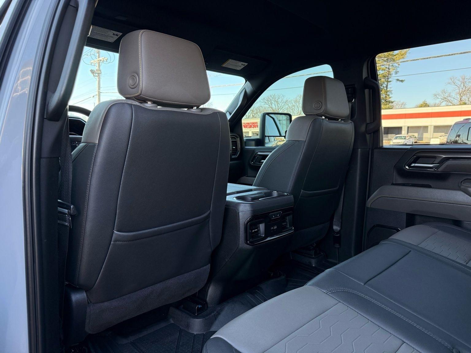 Chevrolet Silverado 2500HD  2024