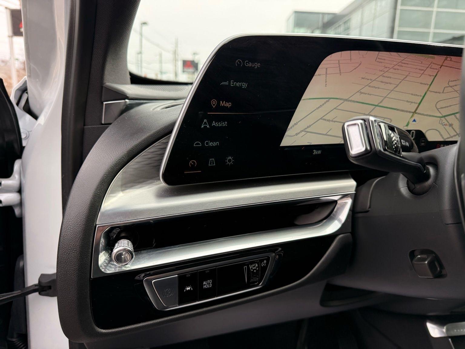 Cadillac Lyriq  2024