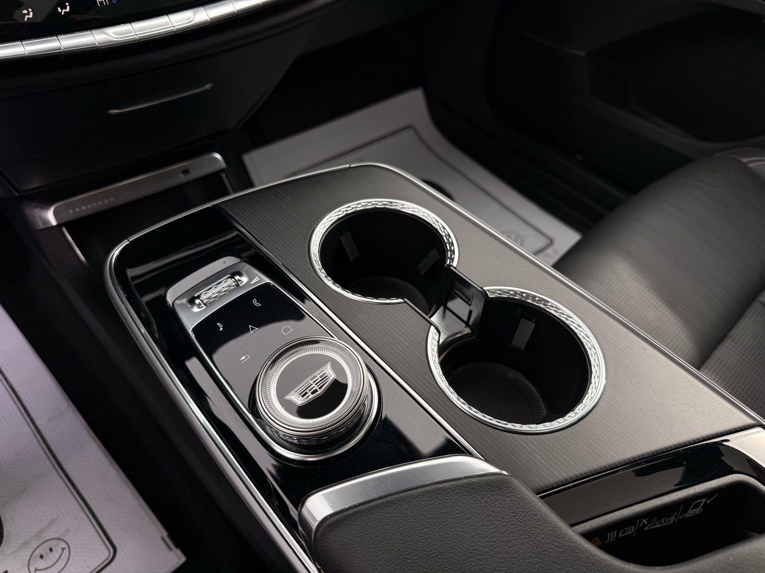 Cadillac Lyriq  2024