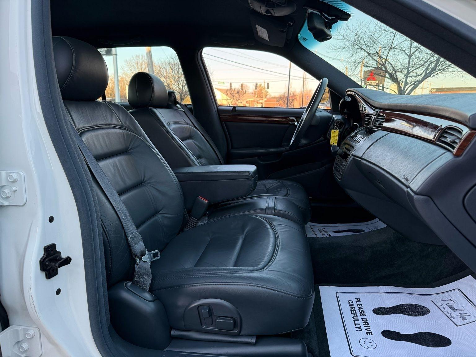 Cadillac DeVille  2002