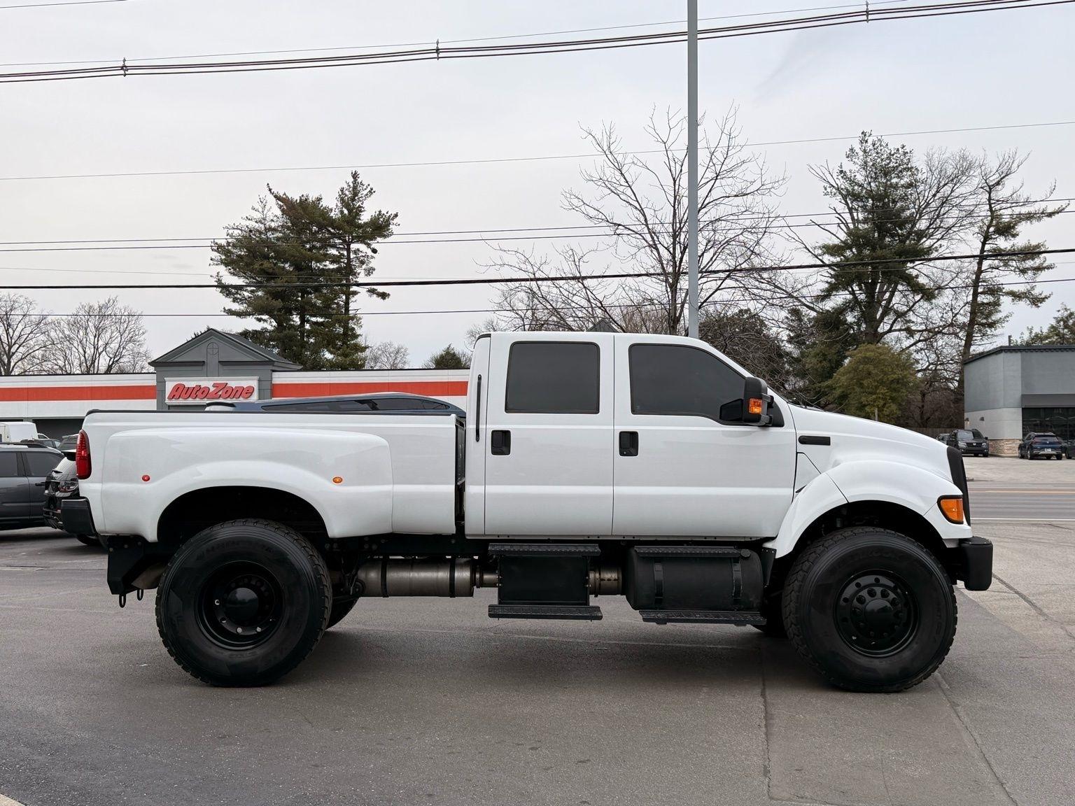 Ford F-650  2012