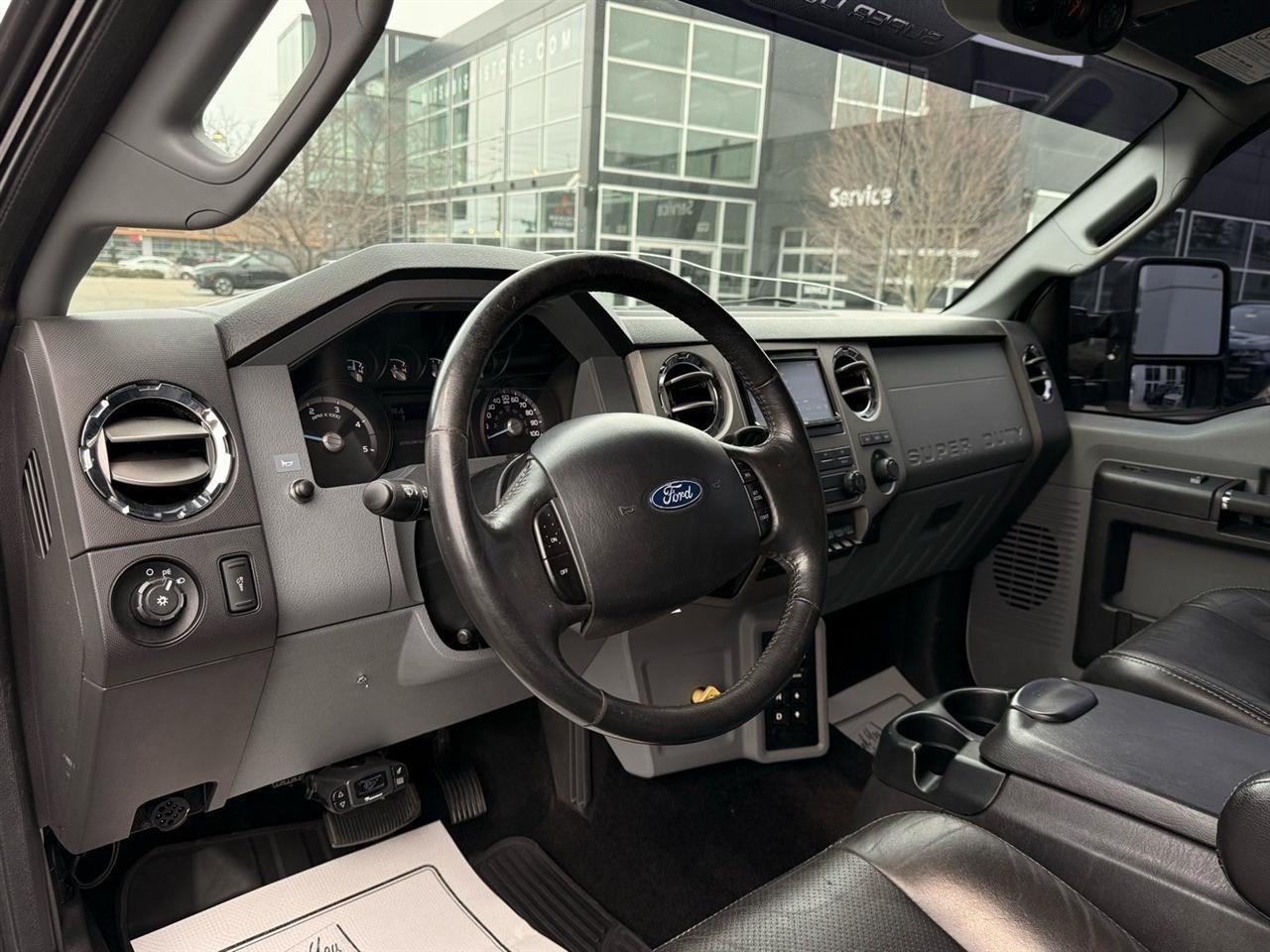 Ford F-650  2012