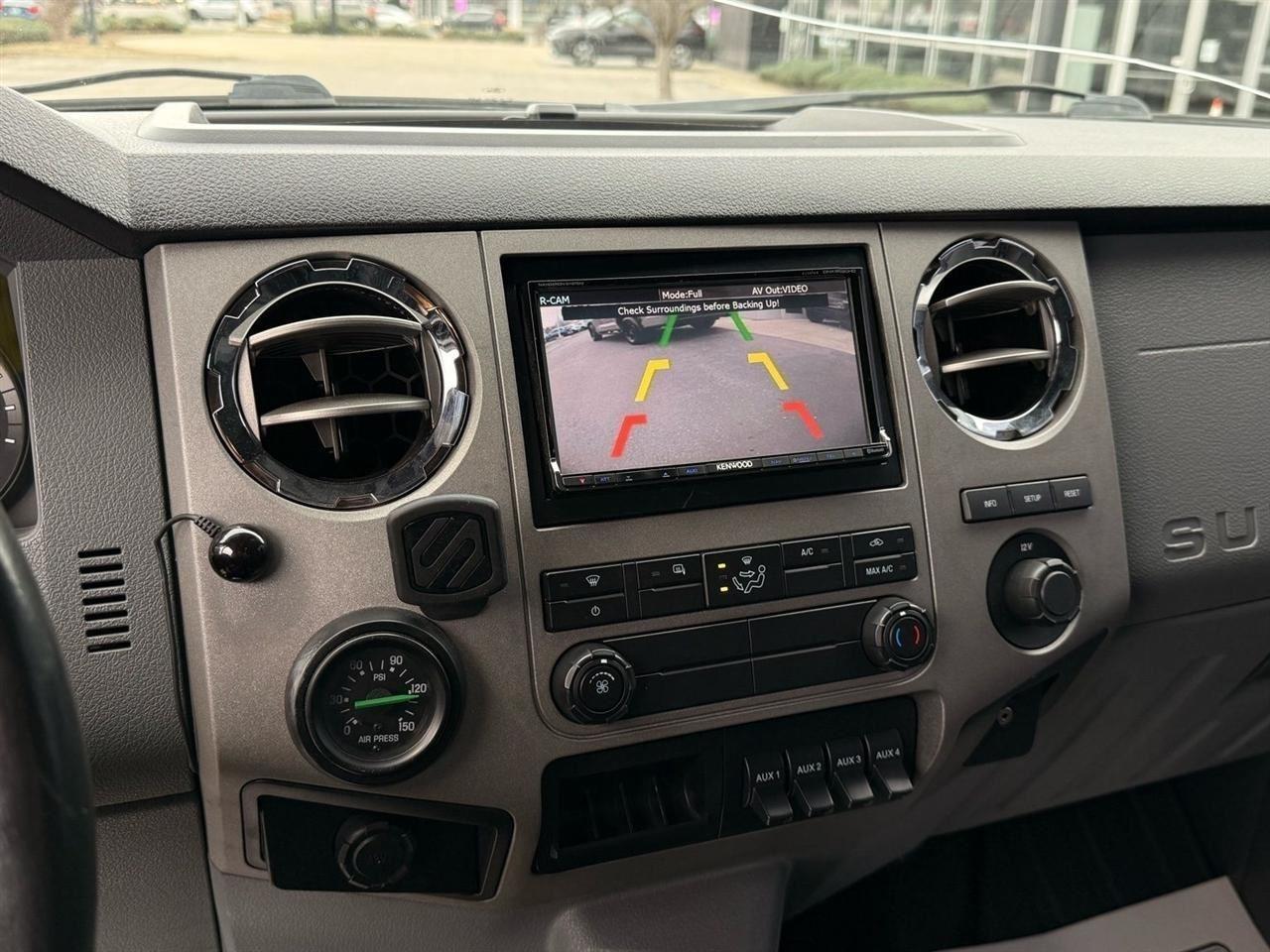 Ford F-650  2012