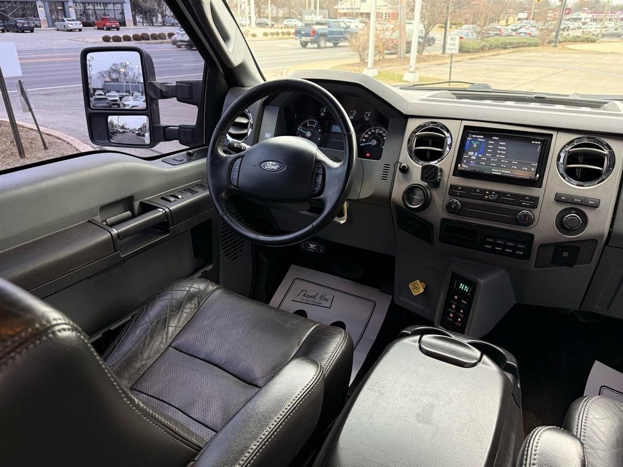 Ford F-650  2012