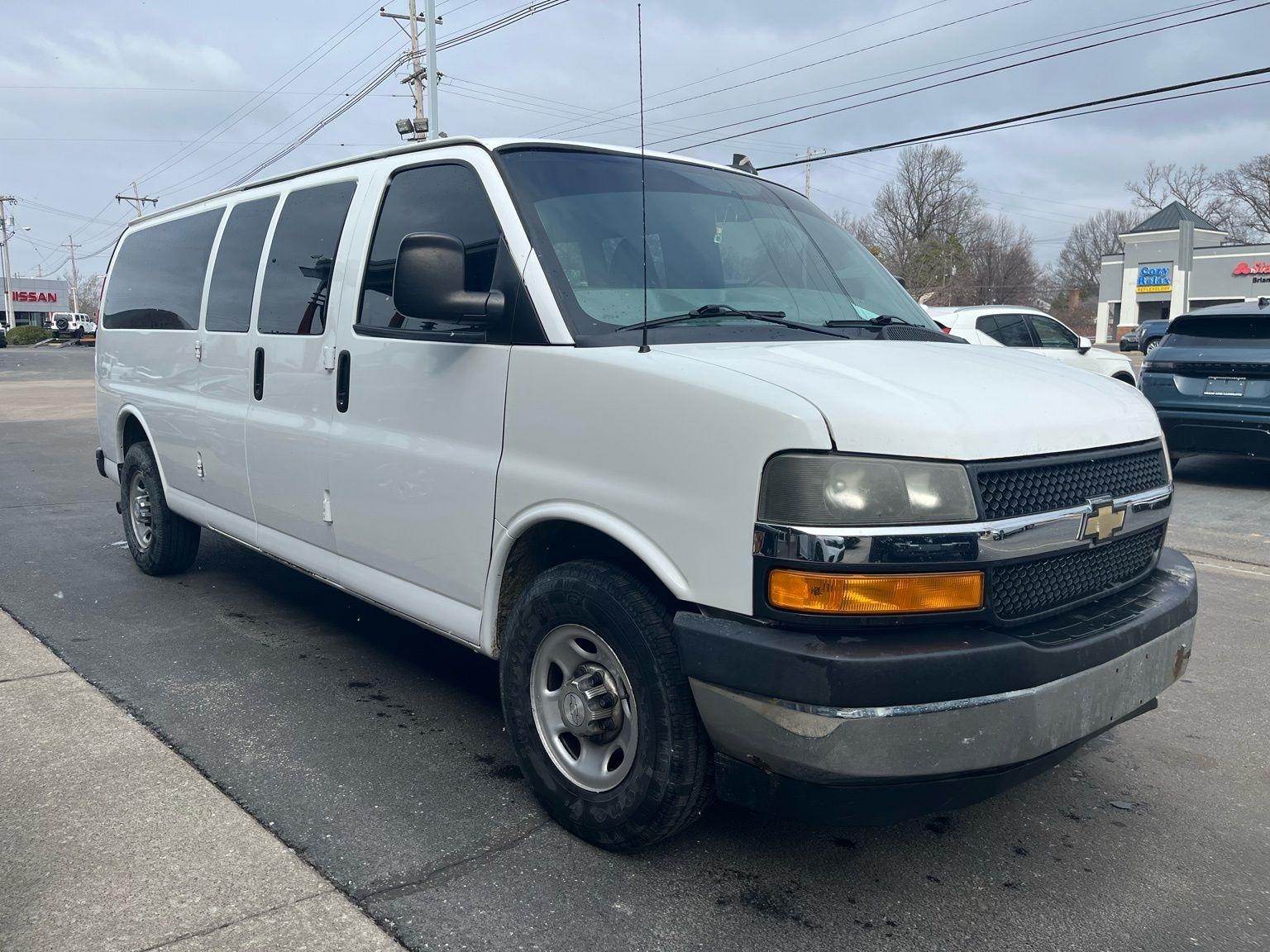 2018 Chevrolet Express LT