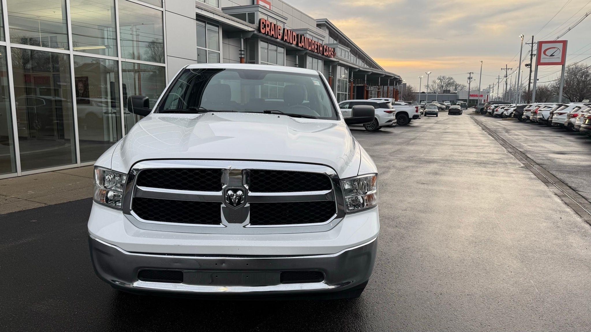 RAM 1500 Classic  2024