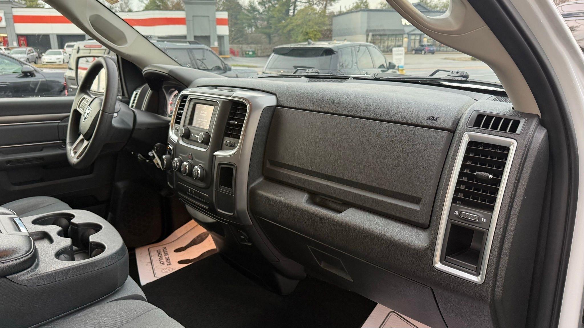 RAM 1500 Classic  2024