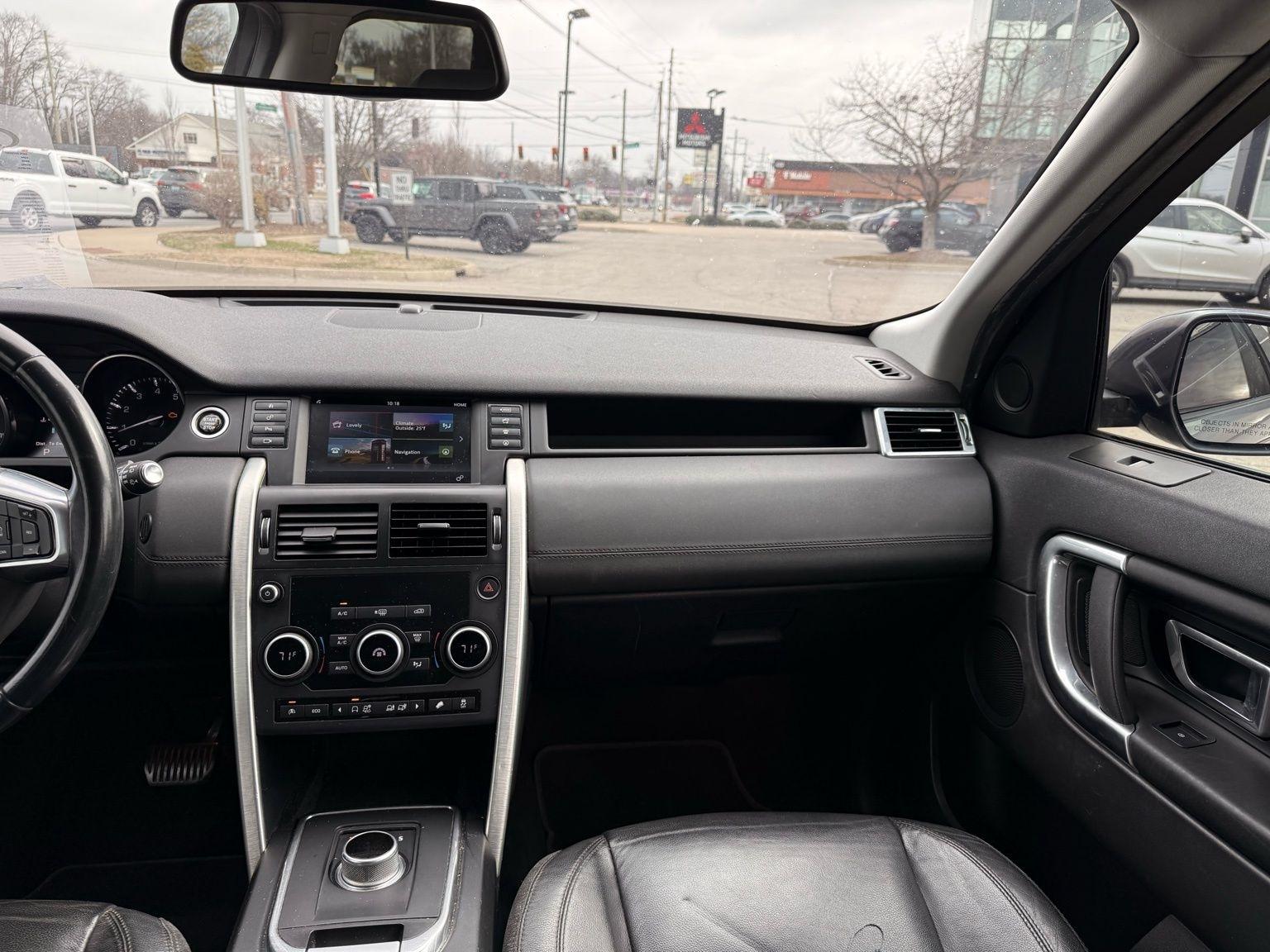 Land Rover Discovery Sport  2016