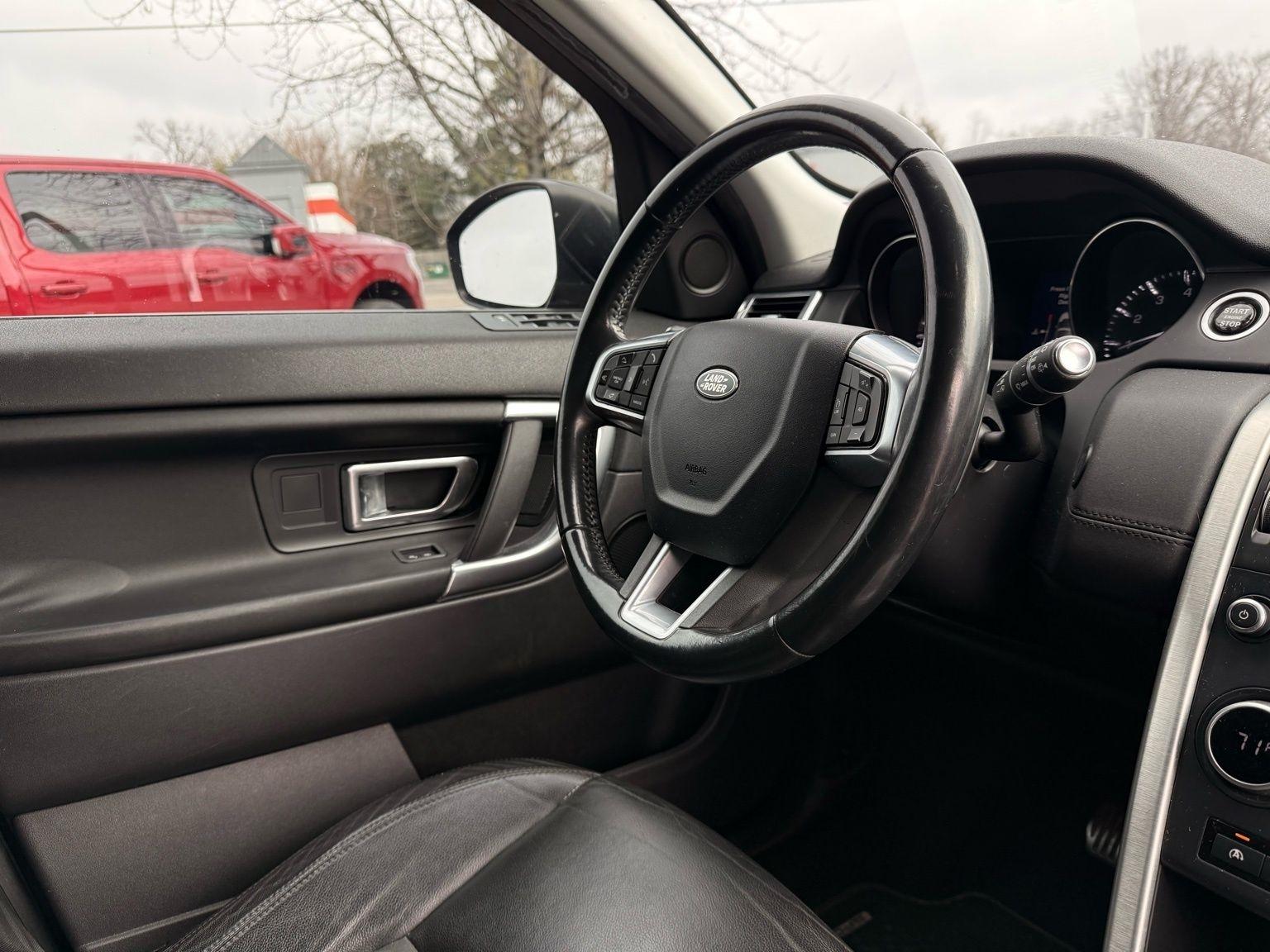 Land Rover Discovery Sport  2016