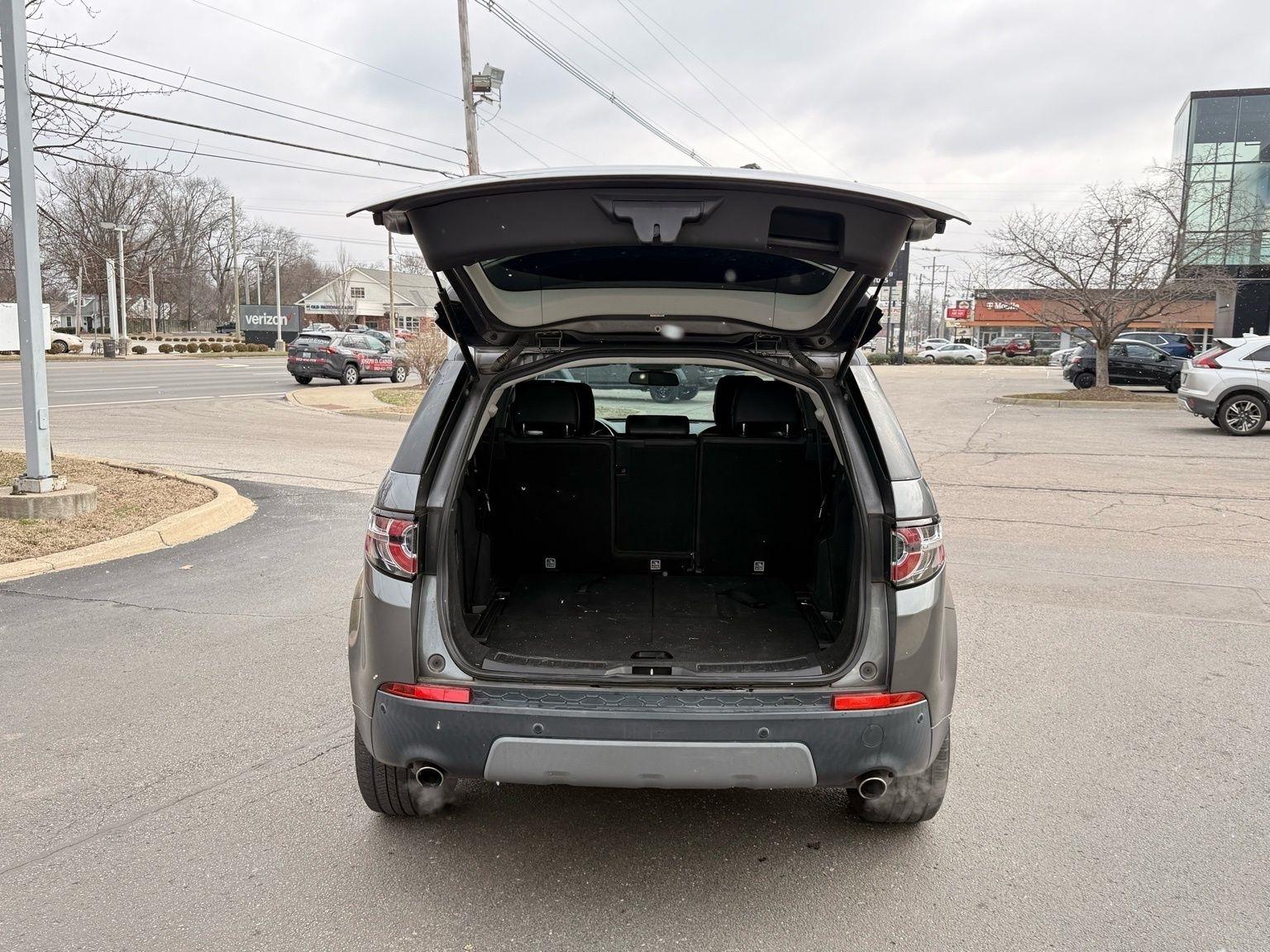 Land Rover Discovery Sport  2016