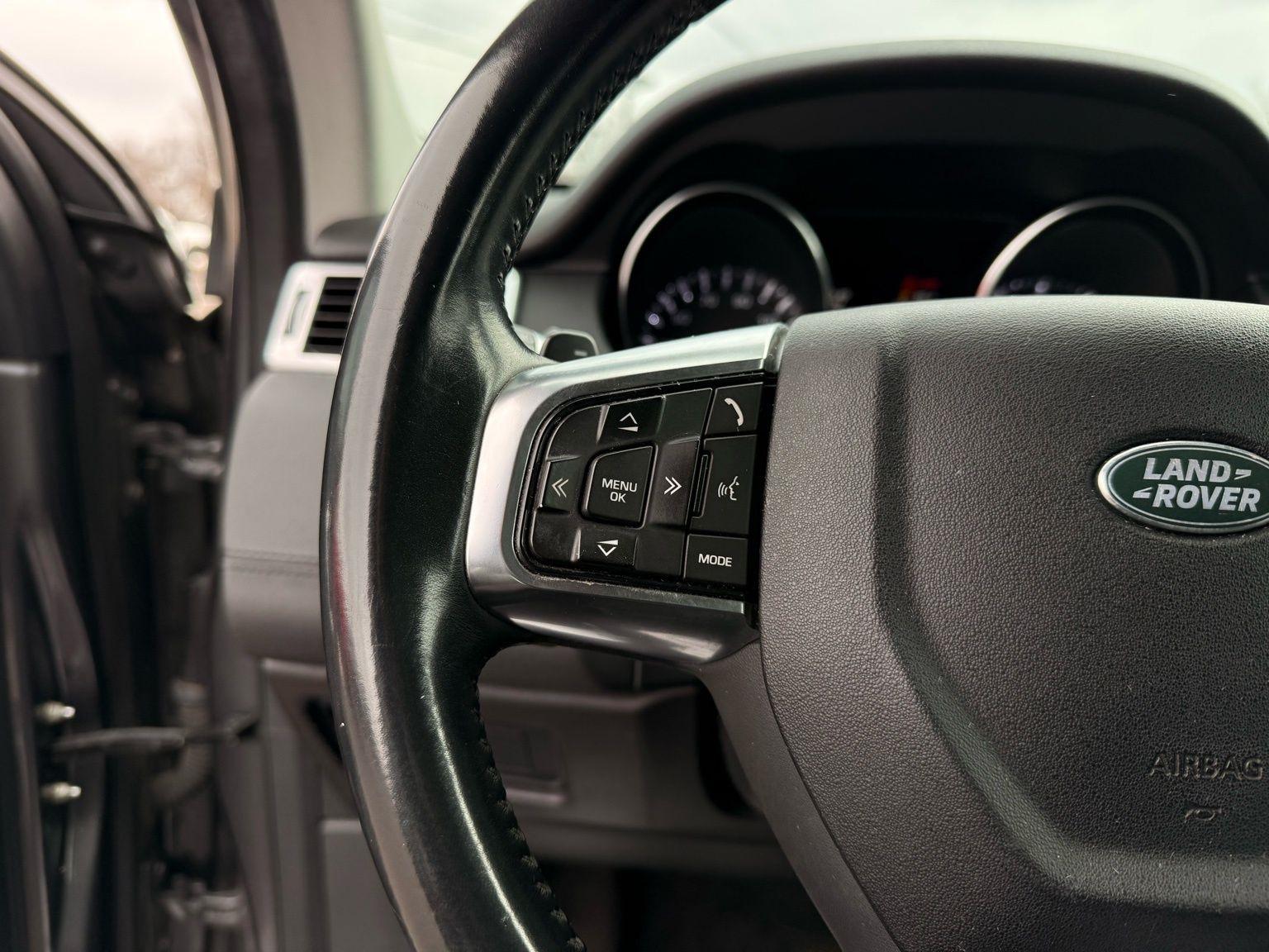 Land Rover Discovery Sport  2016