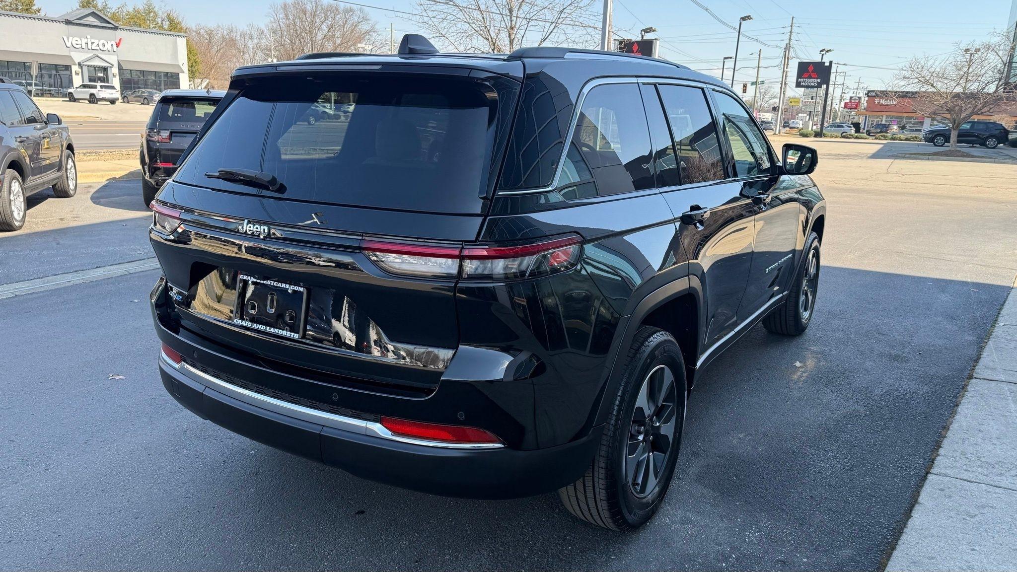 Jeep Grand Cherokee  2023