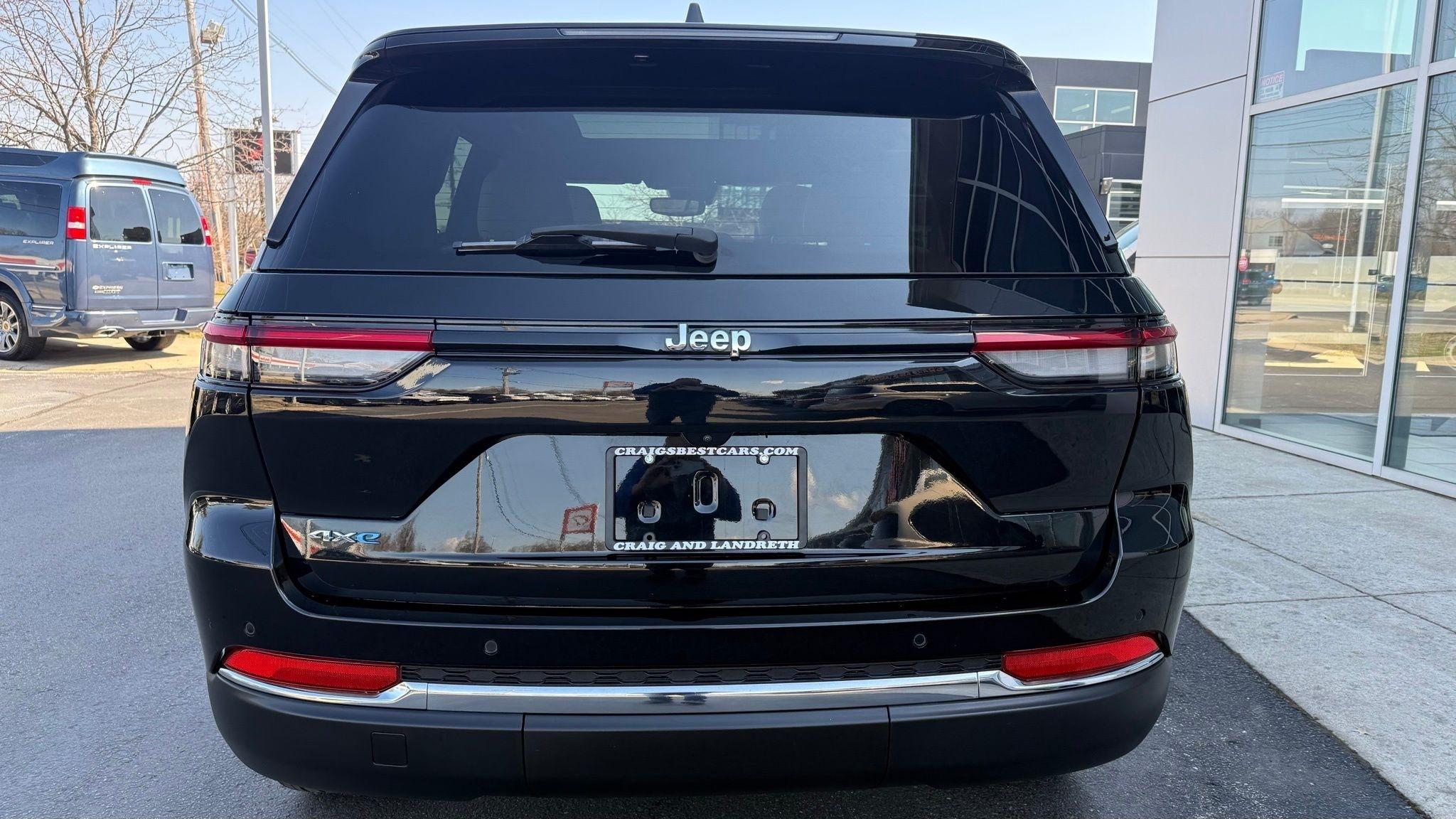 Jeep Grand Cherokee  2023