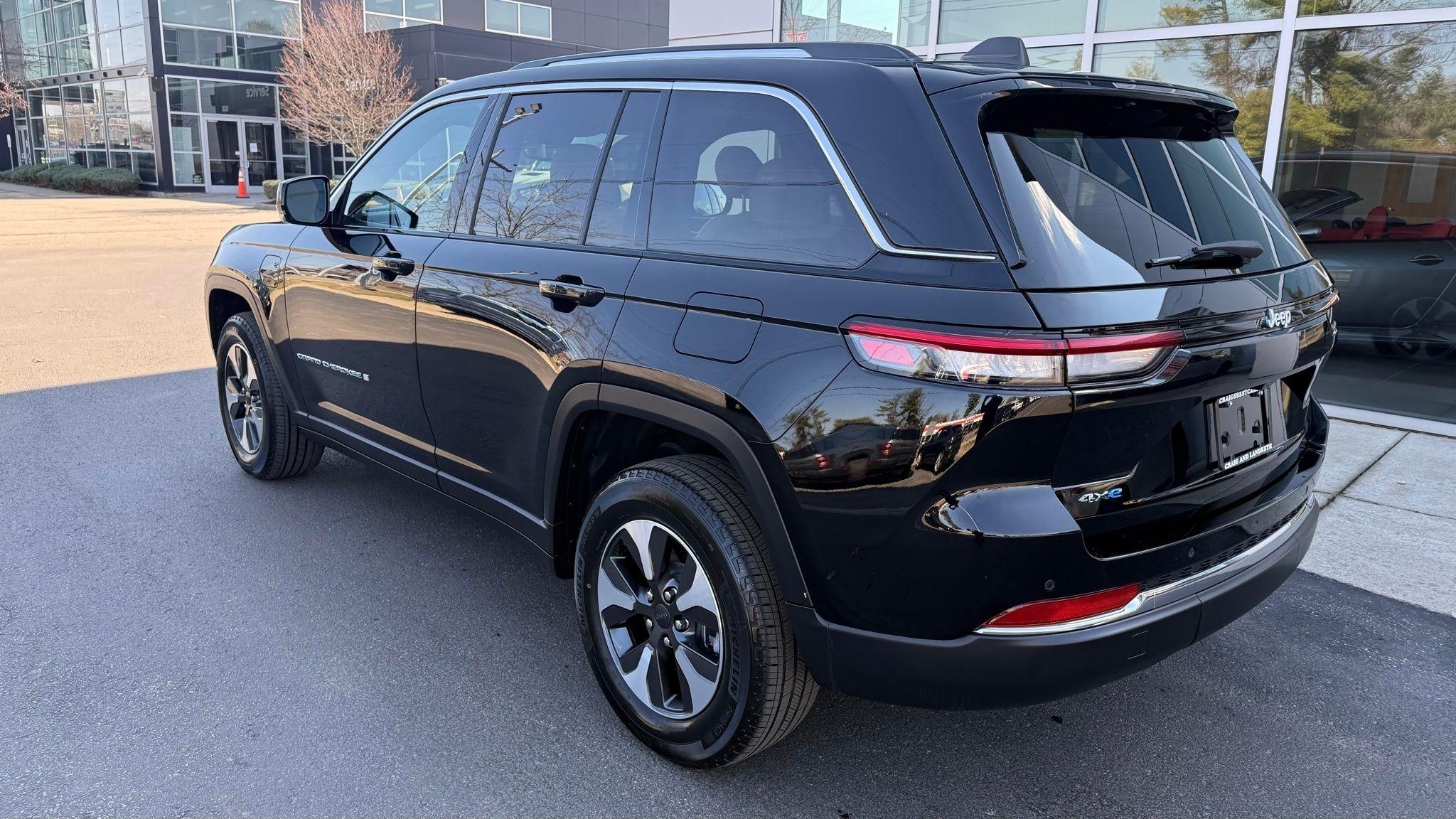 Jeep Grand Cherokee  2023