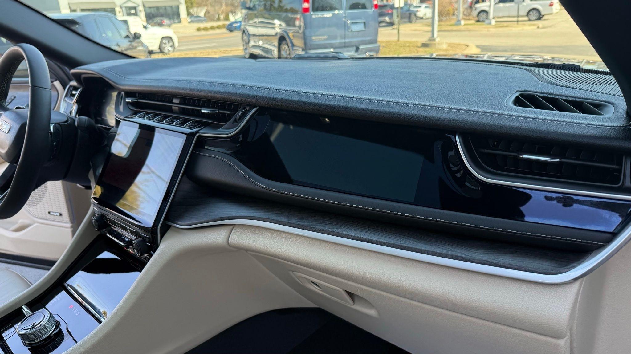 Jeep Grand Cherokee  2023