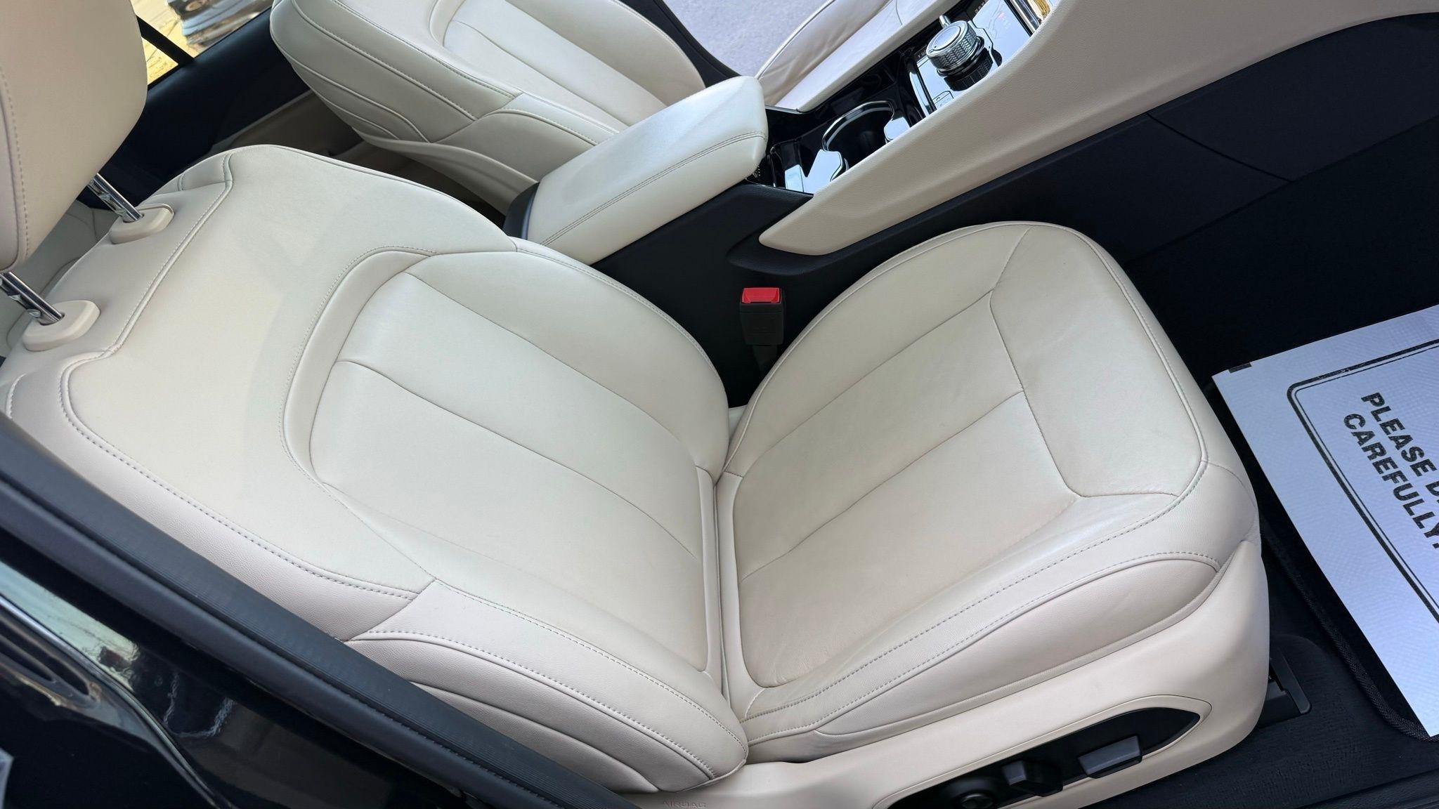 Jeep Grand Cherokee  2023