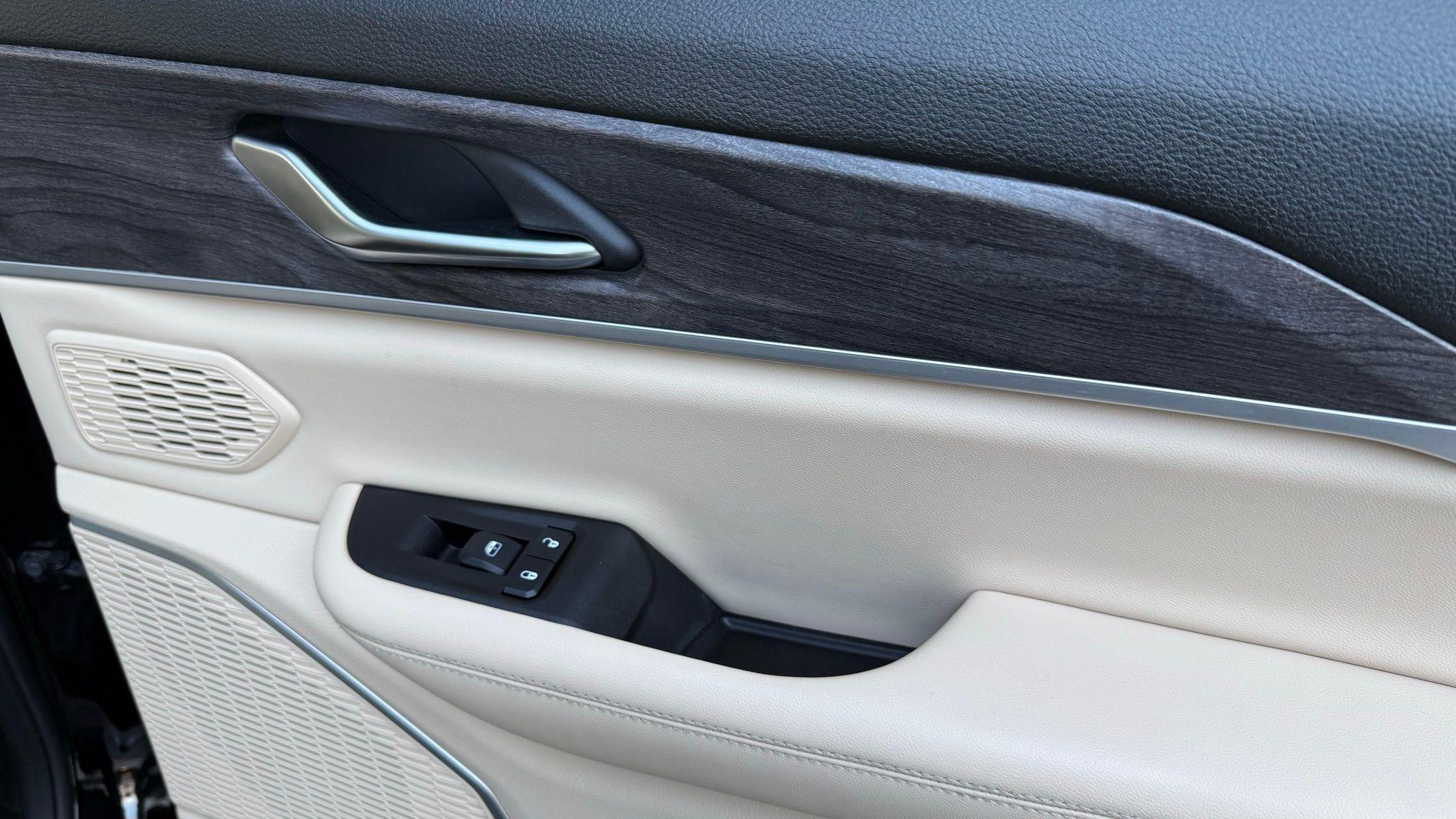 Jeep Grand Cherokee  2023