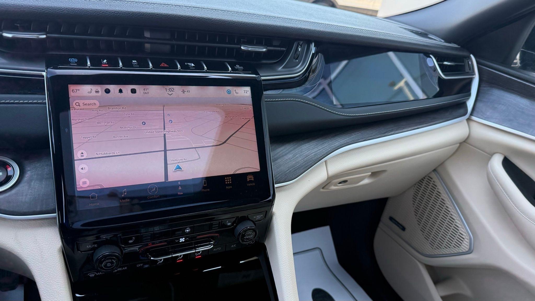 Jeep Grand Cherokee  2023