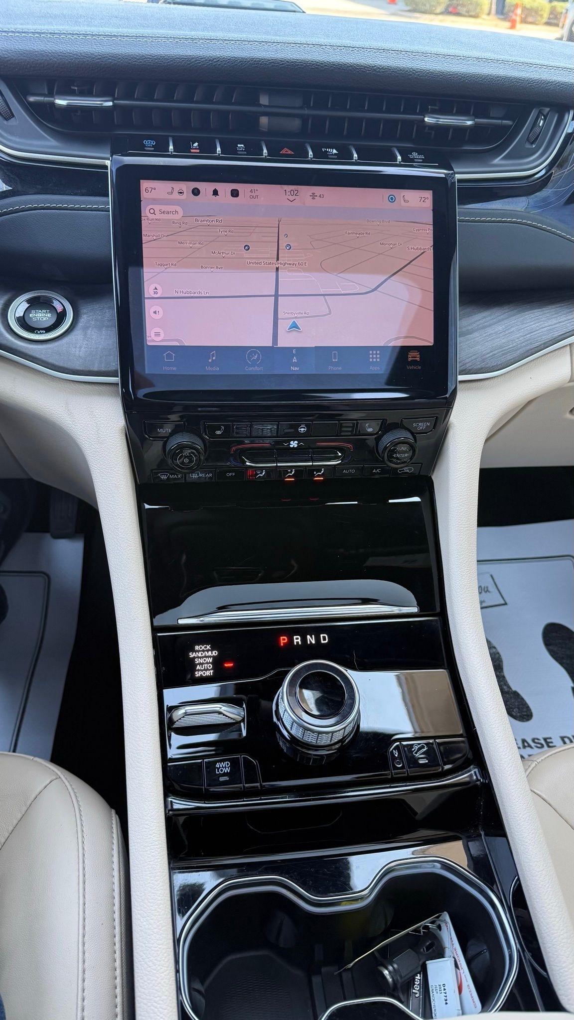 Jeep Grand Cherokee  2023