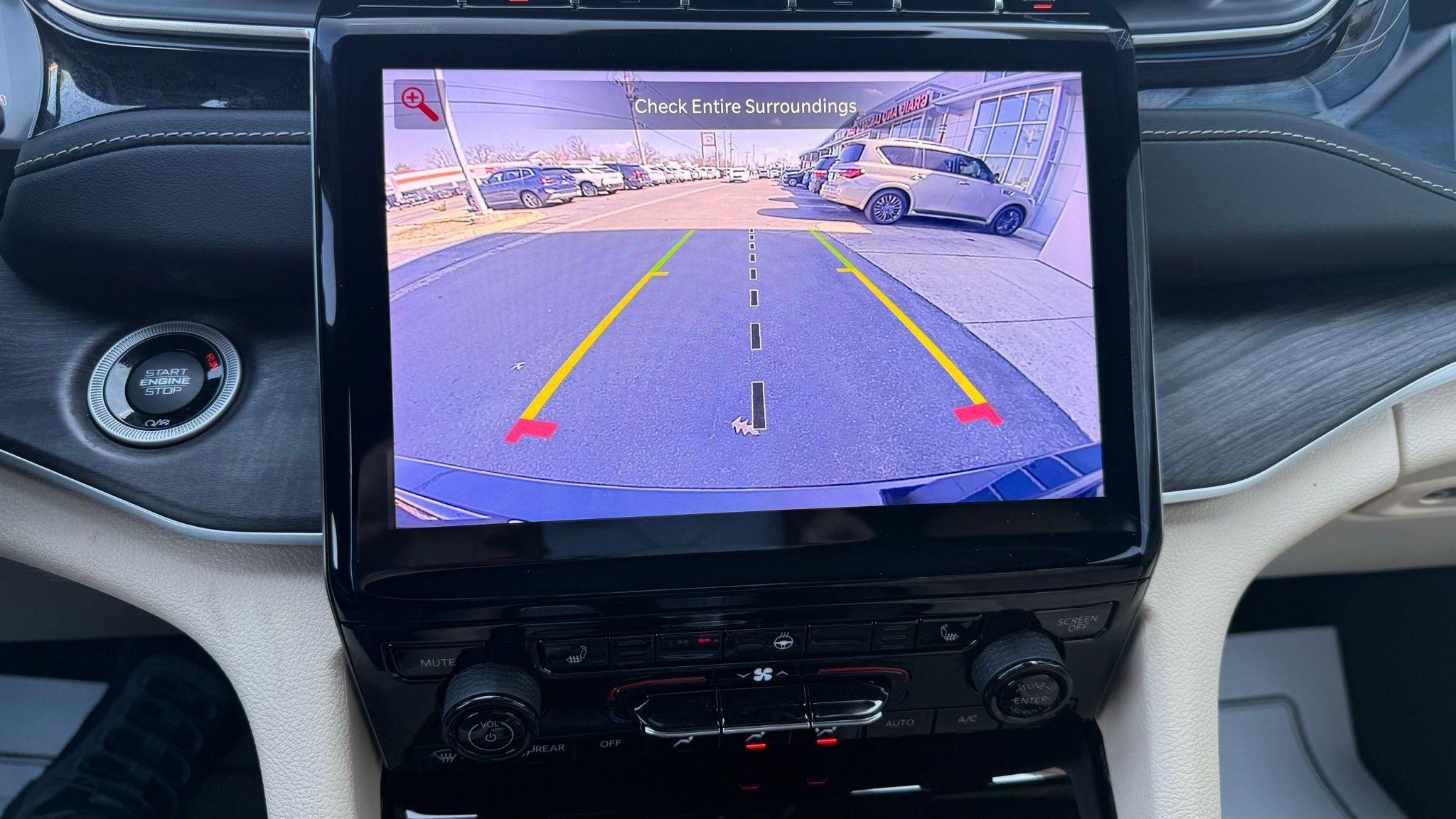 Jeep Grand Cherokee  2023