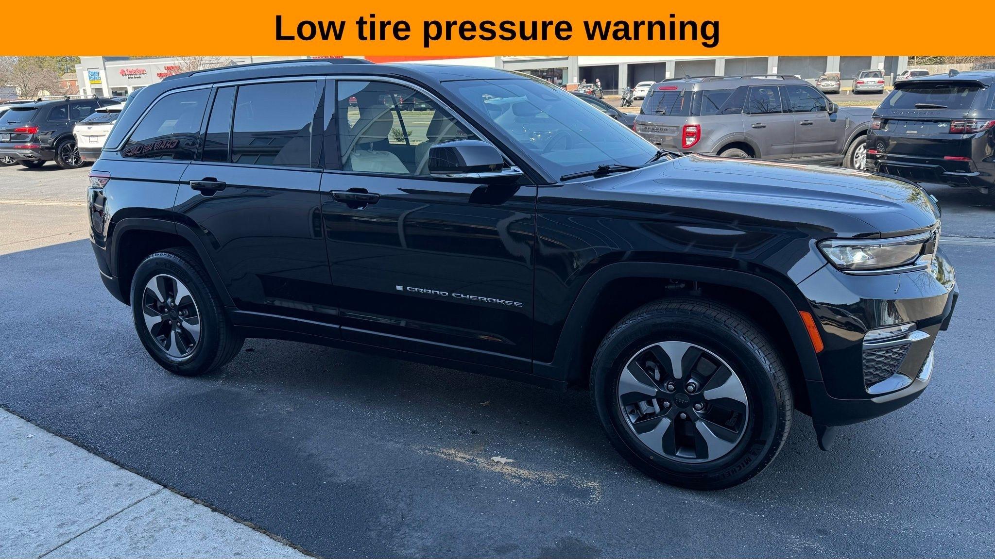 Jeep Grand Cherokee  2023