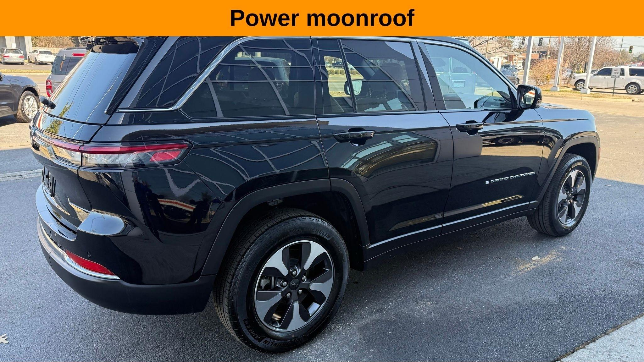 Jeep Grand Cherokee  2023