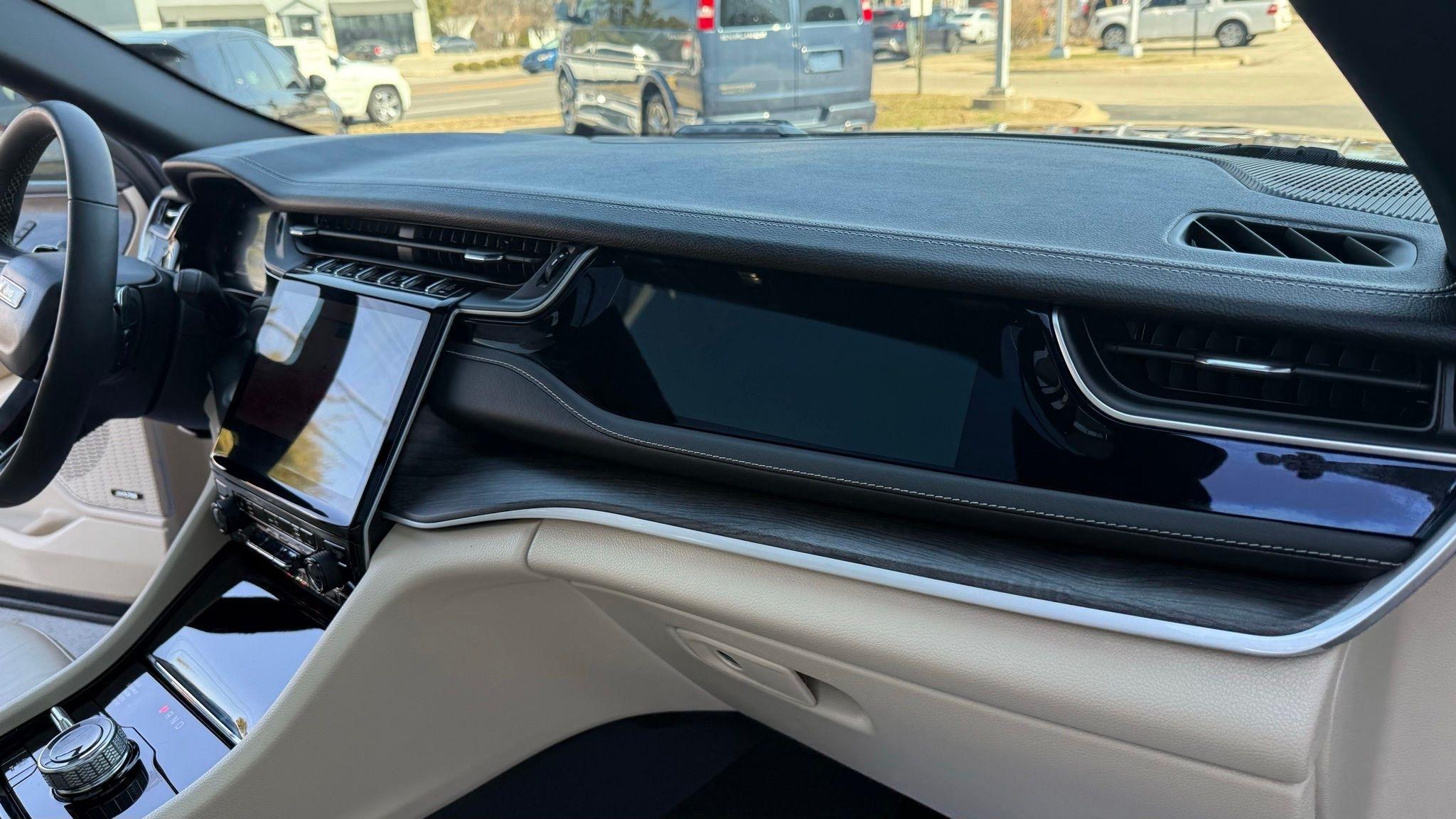 Jeep Grand Cherokee  2023